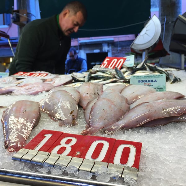 sales-seafood-features-pic